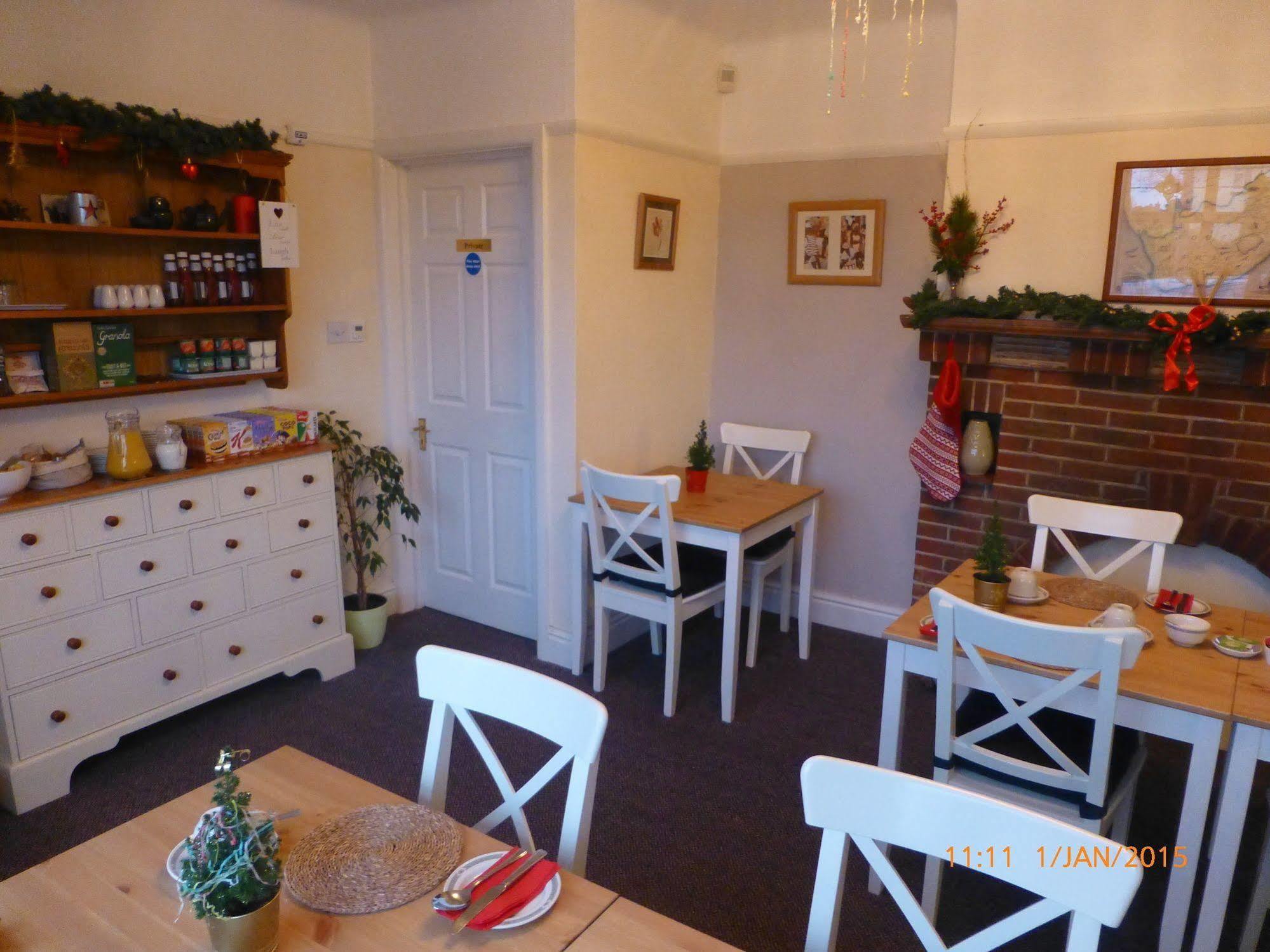 Beech Lodge Guest House New Milton Bagian luar foto
