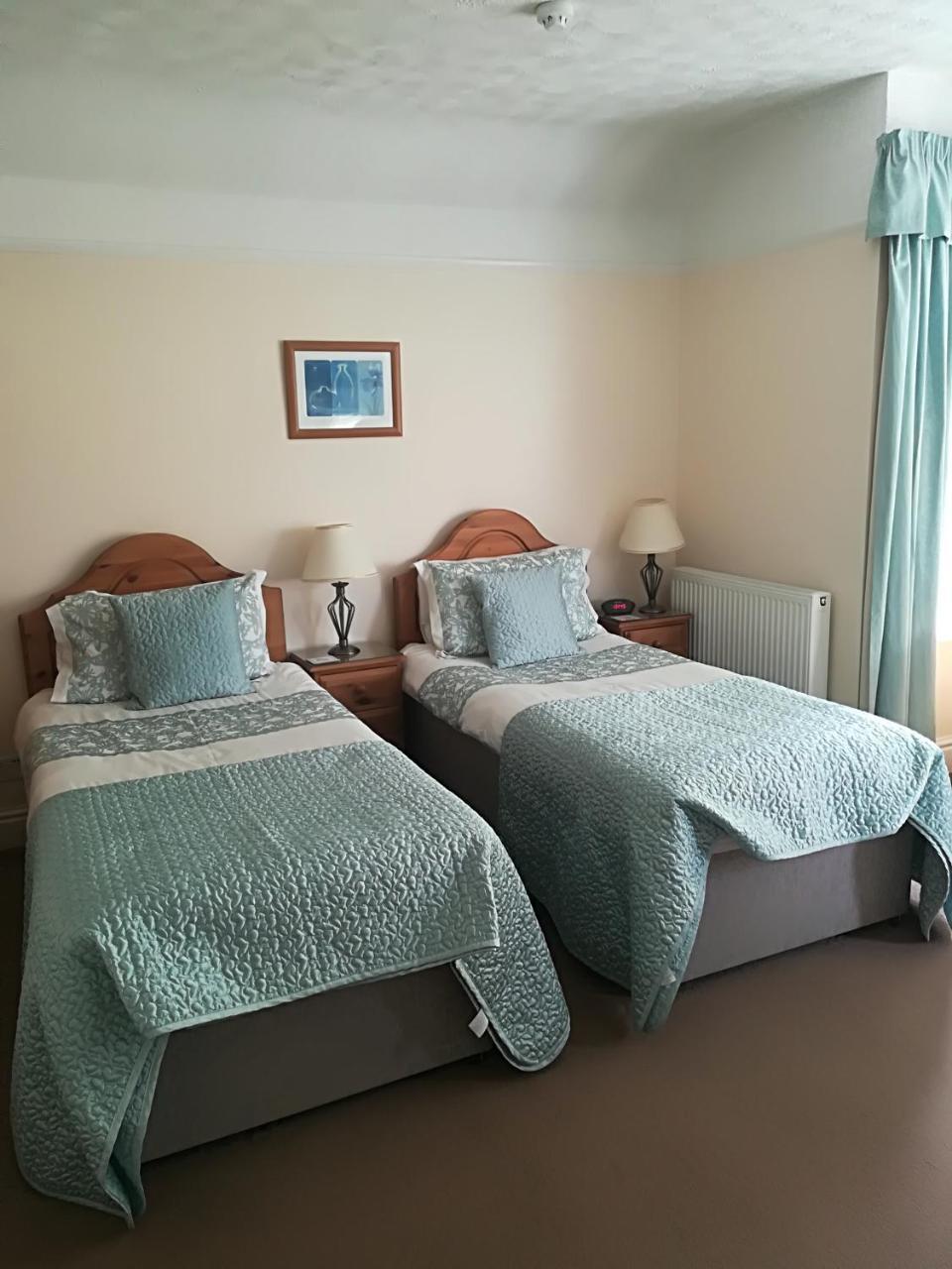 Beech Lodge Guest House New Milton Bagian luar foto